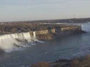 ????????sexy blowjob and huge backshot at niagra falls with a view(April Showers)