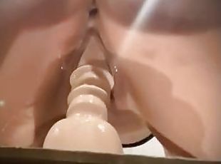 Creamy Dildo Ride for this Bubble Booty Beauty
