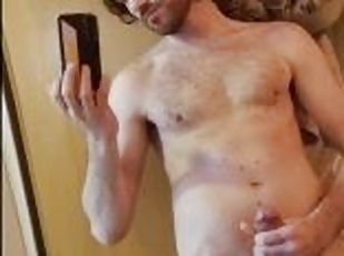 Sharing my shaved body (first time in yrs) + cumshot ???? u also like it with less hair?,