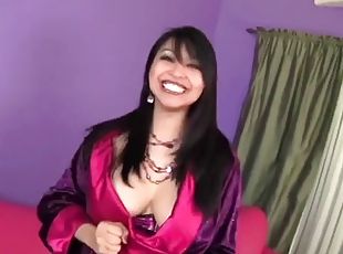 Asian slut Mika Tan gets cum on her face