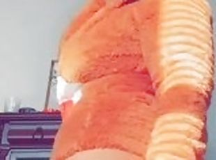 Pawg twerks in Care Bear Onesie on SnapChat