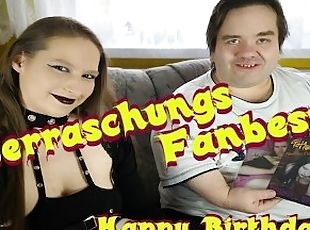 Geburtstags Spaß - Deutscher Porno Star Nadine Cays Überrascht Fan