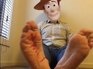 You got a fuck friend in me - Sexy cowboy feet to give you a hard Woody! - MANLYFOOT