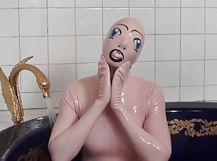 Jacuzzi fetish along sleazy Tanja