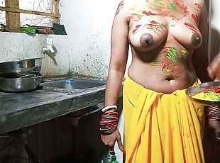 Rohini Bhabhi Ke Sath Kheli Holi - 2022 Holi Special Fun