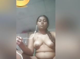 Today Exclusive- Sexy Lankan Girl Showing Her Boobs And Pussy On Video Call Part 4