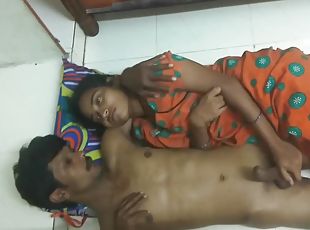 Desi Couple Xxx Floor Fucking Video