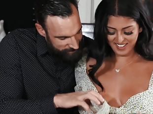 Alex Legend & Sophia Leone fuck in the bar