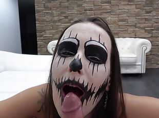 Teen with creep makeup blowjob