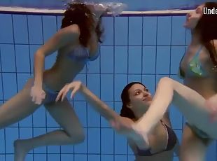 Three girls with Matrosova in the pools