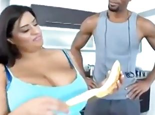 Sofia R9se hot bbw meet black man after her jogging and get fucked