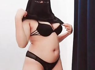 азіатка, великі-цицьки, краля, знаменитість, порнозірка, арабка, індійські, гарна-повна-жінка