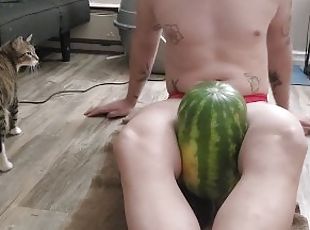 Watermelon crushing