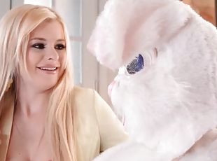 Dude in bunny costume blown by hot blonde