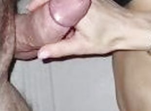 mastubasi, kurus, amatir, cumshot-keluarnya-sperma, handjob-seks-dengan-tangan-wanita-pada-penis-laki-laki, hitam, sentakkan, sperma