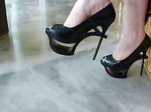 Pumps high heels