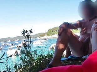 EXTREME Nude Public Flashing my pussy in front of man in public beach and he helps me squirt