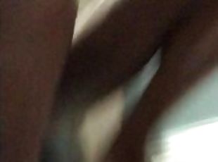 masturbare-masturbation, pisandu-se, public, travestit, amatori, jet-de-sperma, negresa, latina, transexual, pov