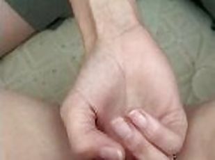 WIFE WANTED LATE NIGHT FINGERING & TONGUE ON CLIT ACTION????????
